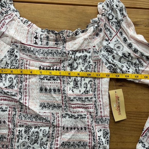 American Rag White and Black Blouse - Picture 9 of 11